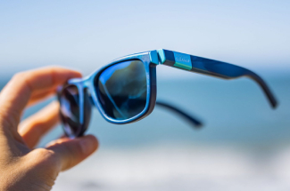 Glasses with recycled plastic